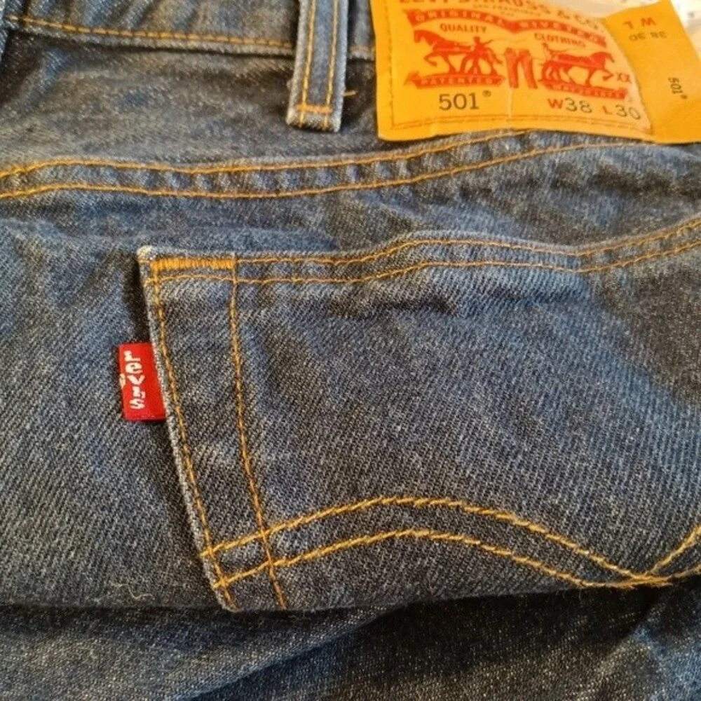 Levi's 501 Mens Button Fly Dark Wash Jeans sz 38/30